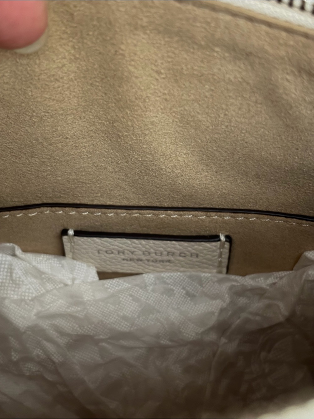 Tory Burch Mellow Shoulder Bag - Picture 11 of 11
